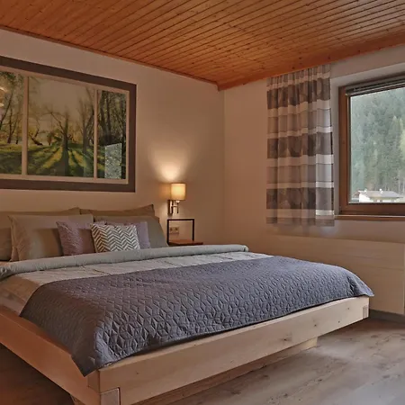 Alpenwelt 아파트 노이스티프트임스튀바이탈